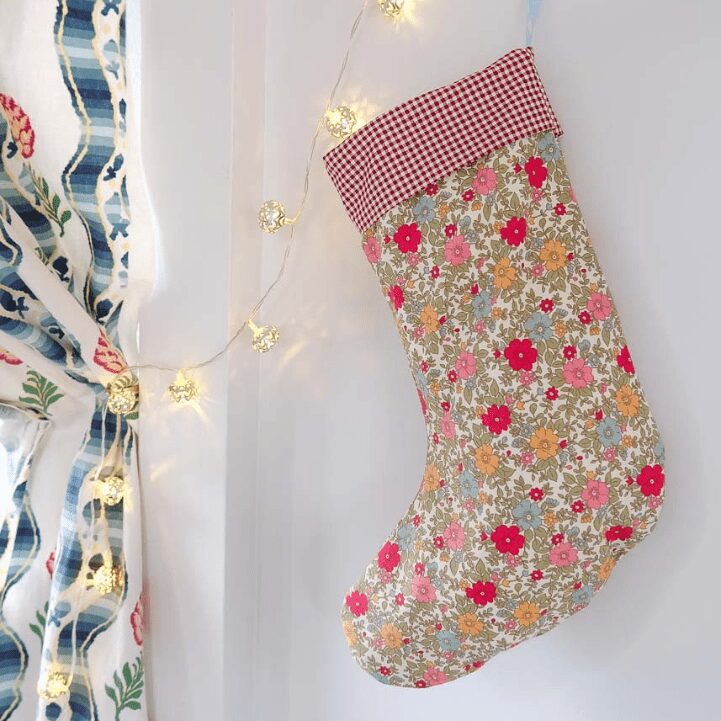 Simple Christmas Stocking With Pattern & Tutorial