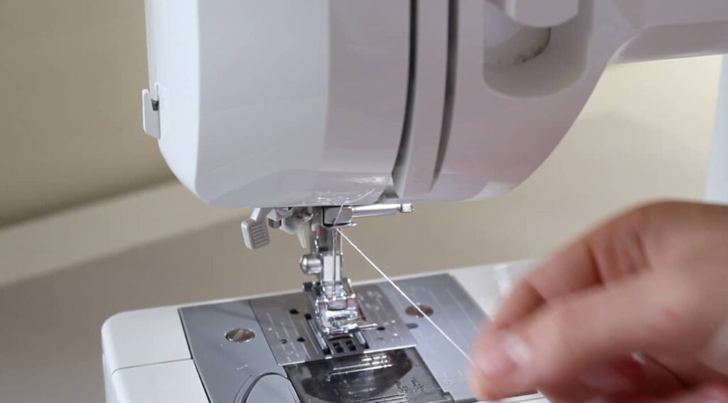 How to Thread a Sewing Machine Step by Step Guide