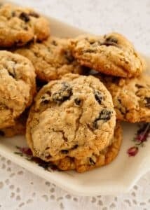 Oatmeal Raisin Cookies