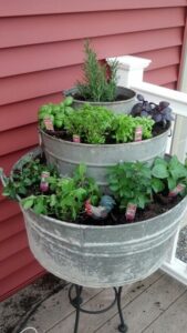 21 Herb Garden Ideas That Make Growing Your Own Herbs Easy - Makyla Creates
