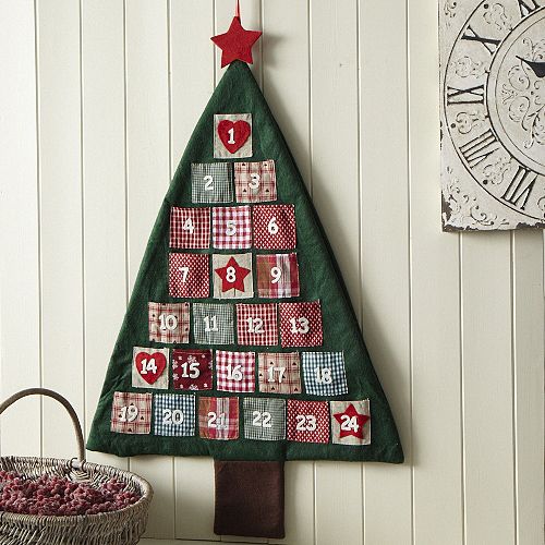 Green felt Christmas tree advent calendar with red gingham patch pockets and felt hearts and stars